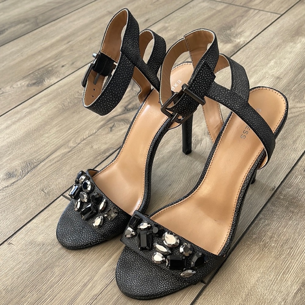 Express Woman’s High Heels Sandals Size 9